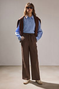 BELİ LASTİKLİ GABARDİN PANTOLON