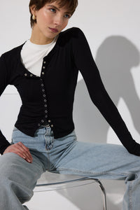 ÖNDEN ÇITÇITLI UZUN KOLLU BODY